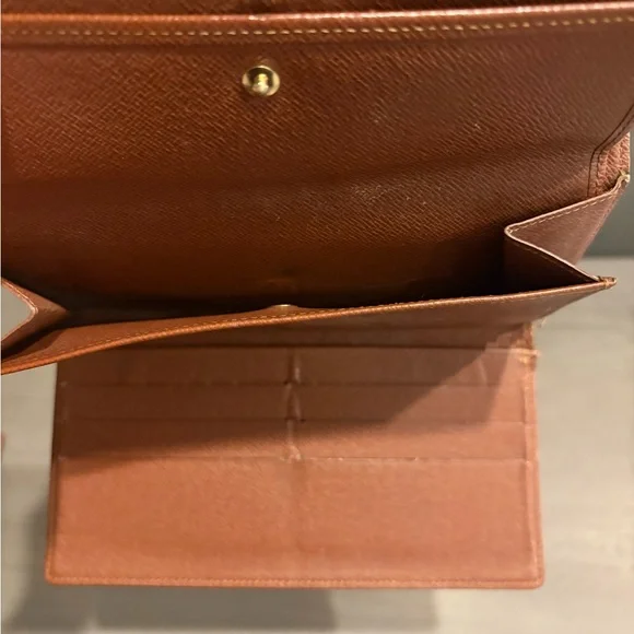 Louis Vuitton accessory set- key holder, wallet, card holder - Picture 6 of 12